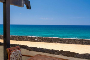 Casa de Emdecko #138 by Casago Kona - Beach and Oceanfront